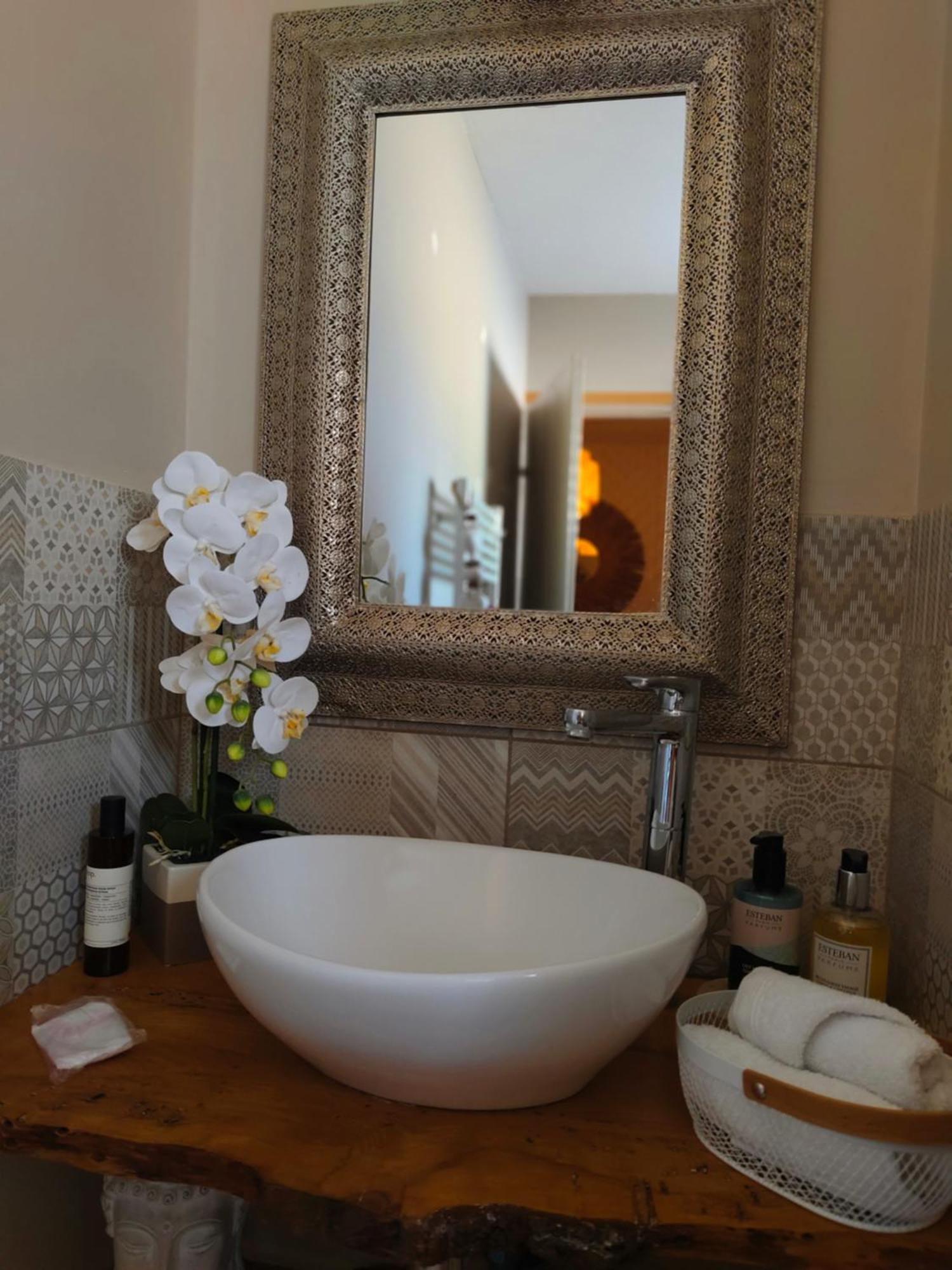 Bed and Breakfast La Chabertine Garéoult Esterno foto